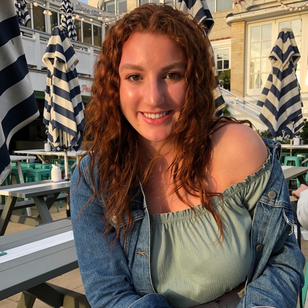 Meet your Posher, Angela